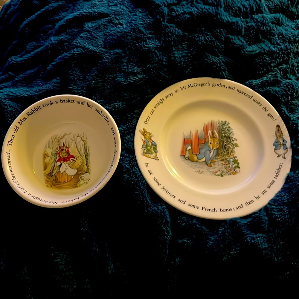 Peter Rabbit by Wedgwood set